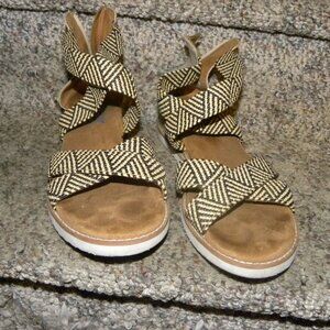 Women Size 9 - Brown/Tan BOB Sandals by Skechers